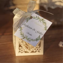 natúr pezsgő színű díszdobozos köszönetajándék